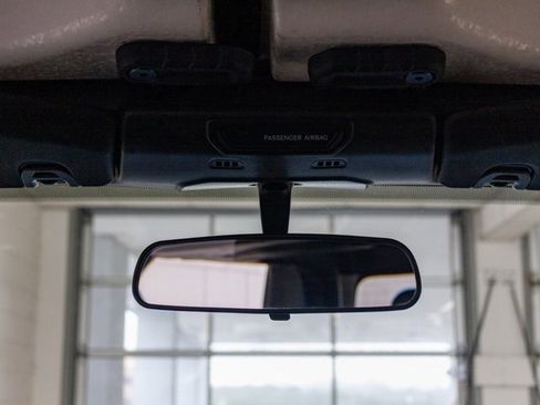 Used 2021 Jeep Gladiator Sport image 17