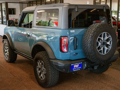 Used 2022 Ford Bronco Badlands AWD/4WD image 6