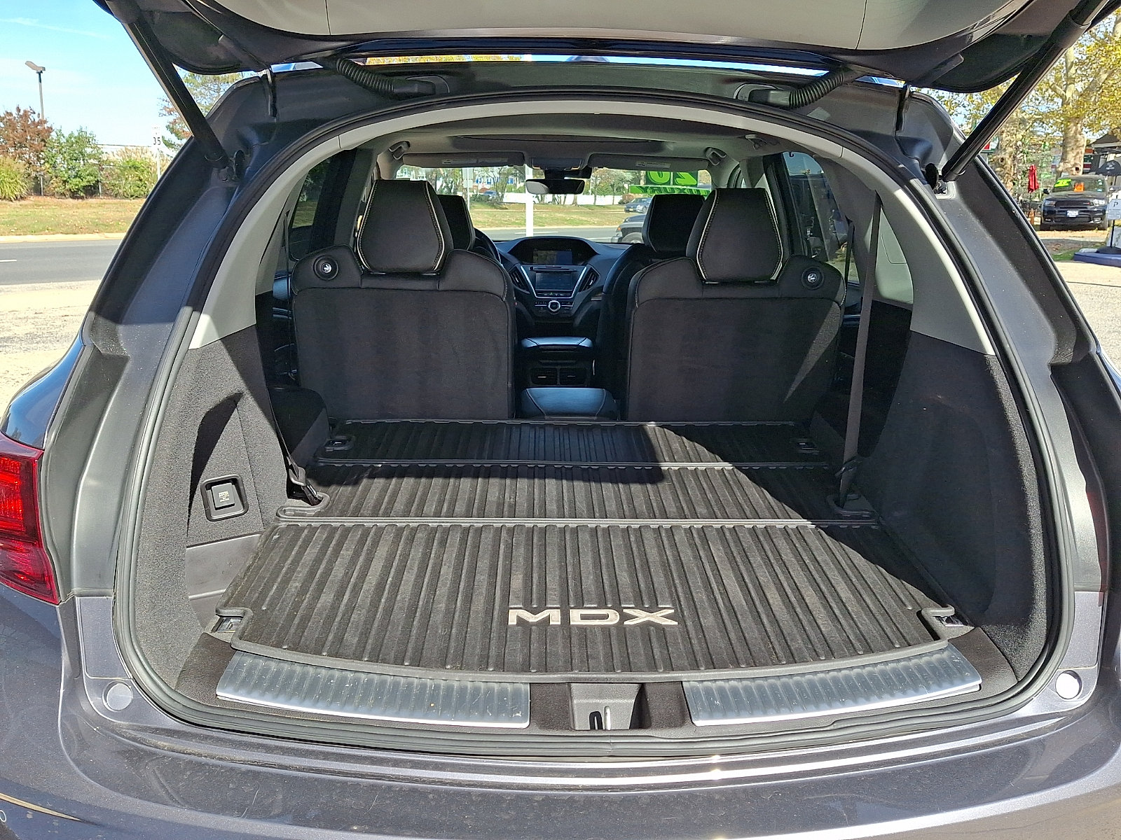 Used 2020 Acura MDX w/ Advance Package AWD/4WD image 28