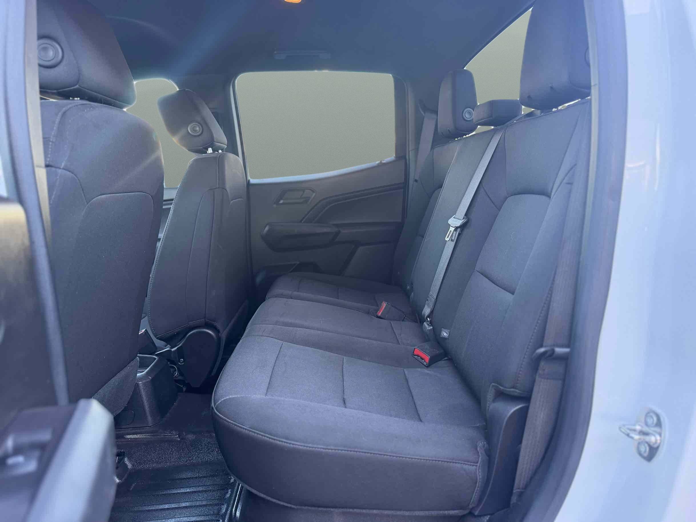 Used 2023 Chevrolet Colorado W/T RWD image 11