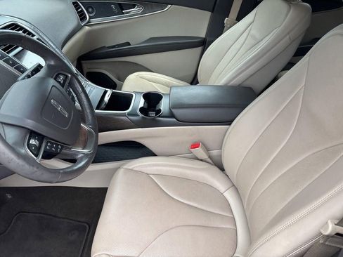 Used 2020 Lincoln Nautilus Reserve w/ Equipment Group 201A AWD/4WD image 11