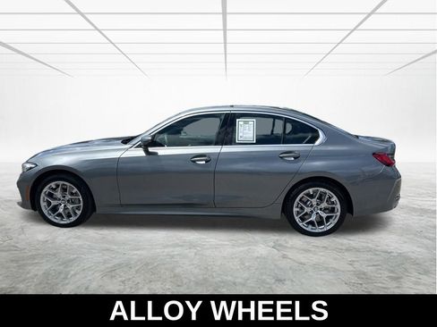 Used 2025 BMW 330i xDrive Sedan w/ Convenience Package AWD/4WD image 8