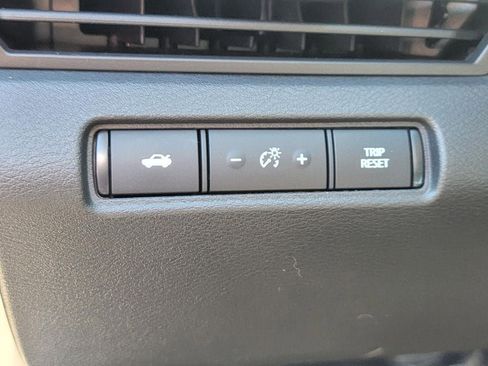 Certified 2024 Nissan Altima 2.5 S FWD image 28