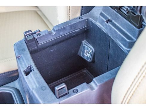 Used 2022 Jeep Wrangler Sport AWD/4WD image 24