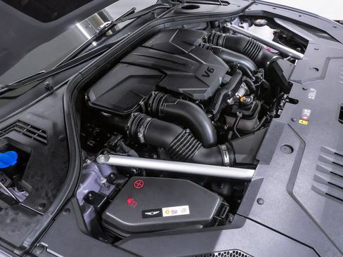 Certified 2026 Genesis GV70 3.5T Sport Prestige AWD/4WD image 34