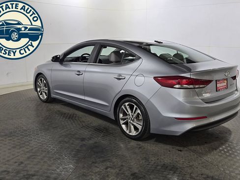Used 2017 Hyundai Elantra Limited w/ Limited Ultimate Package 05 FWD image 5