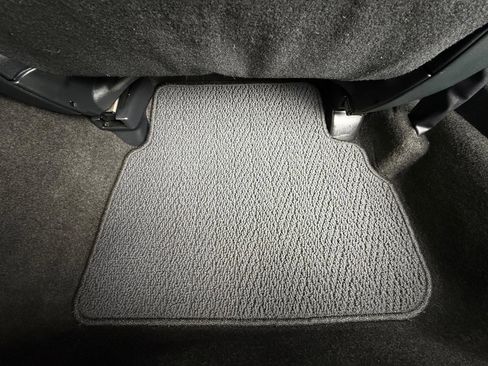 Used 2019 Subaru Impreza 2.0i Limited image 38