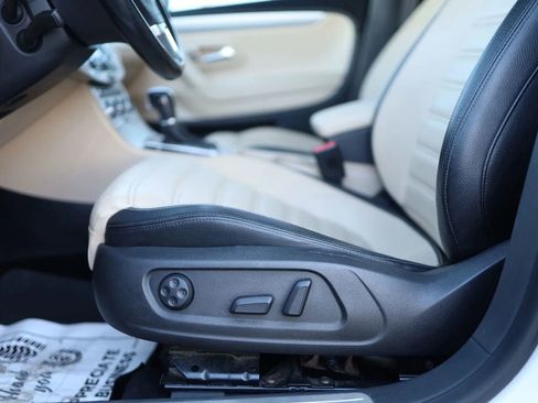 Used 2013 Volkswagen CC Sport Plus FWD image 13