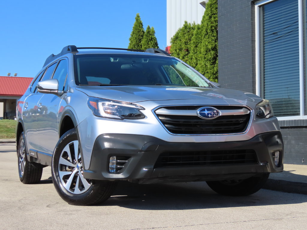 Used 2020 Subaru Outback Premium AWD/4WD image 1