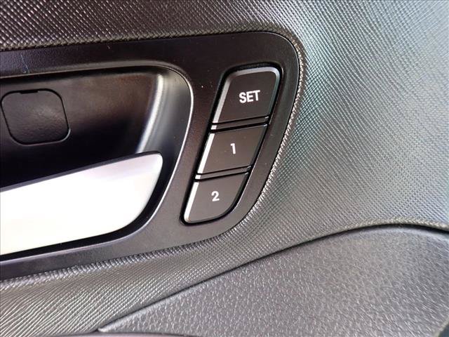 Used 2017 Hyundai Santa Fe Limited AWD/4WD image 14