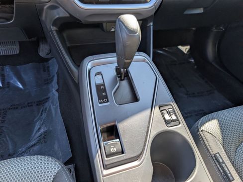 Used 2024 Subaru Crosstrek 2.0i Premium image 19