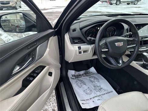 Used 2021 Cadillac CT4 Premium Luxury image 14