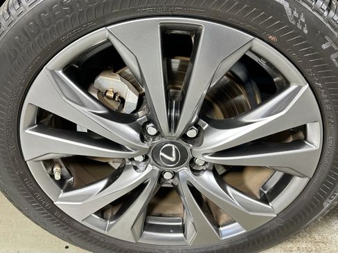 Used 2023 Lexus UX 250h F Sport image 31