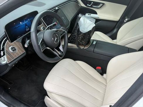 Used 2026 Mercedes-Benz E 450 4MATIC Sedan image 5