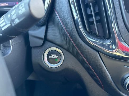 Used 2023 Chevrolet Equinox RS w/ RS Leather Package image 43