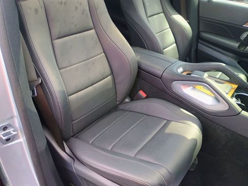 Used 2025 Mercedes-Benz GLE 450e 4MATIC image 27