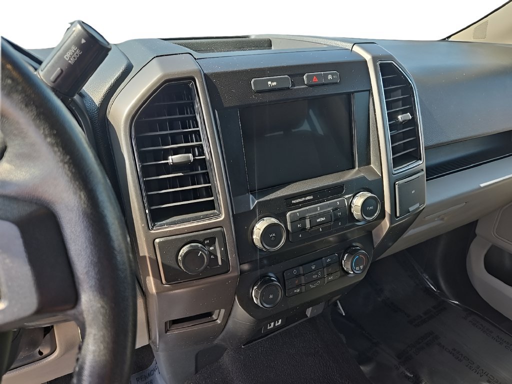 Used 2020 Ford F150 XLT w/ Equipment Group 302A Luxury AWD/4WD image 15