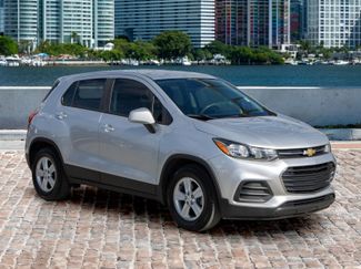 Used 2020 Chevrolet Trax LS video 3