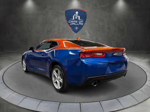 Used 2018 Chevrolet Camaro LT image 3