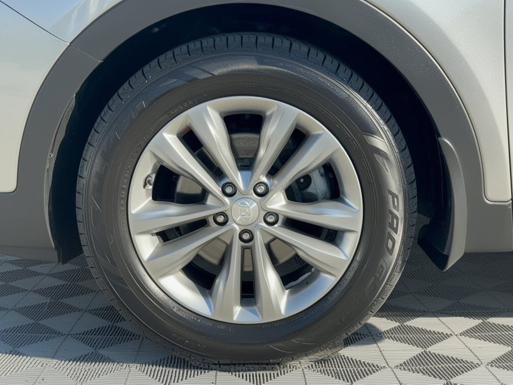 Used 2018 Hyundai Santa Fe Sport 2.0T FWD image 13
