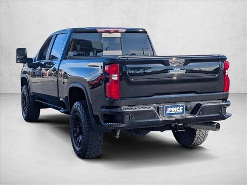 Used 2022 Chevrolet Silverado 2500 LTZ w/ LTZ Plus Package AWD/4WD image 8