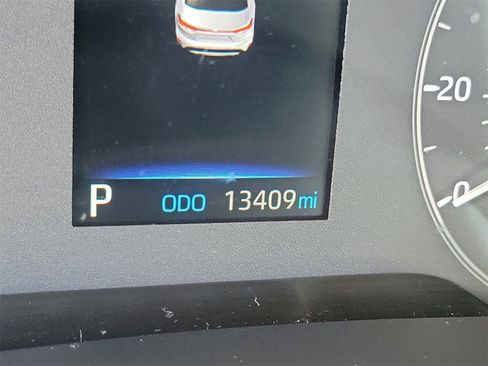 Certified 2023 Toyota Corolla LE image 25