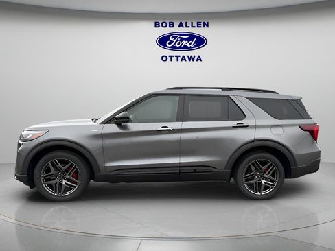 New 2026 Ford Explorer ST-Line w/ ST-Line Street Pack image 3