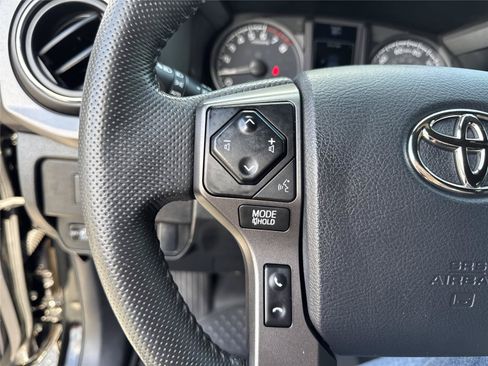 Used 2023 Toyota Tacoma TRD Off-Road w/ Advanced Technology Package AWD/4WD image 21