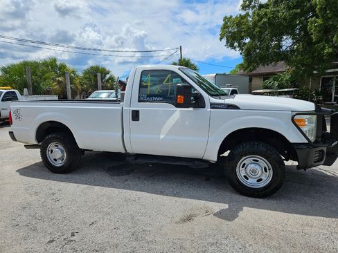 Used 2013 Ford F250 XL w/ PWR Equipment Group image 2