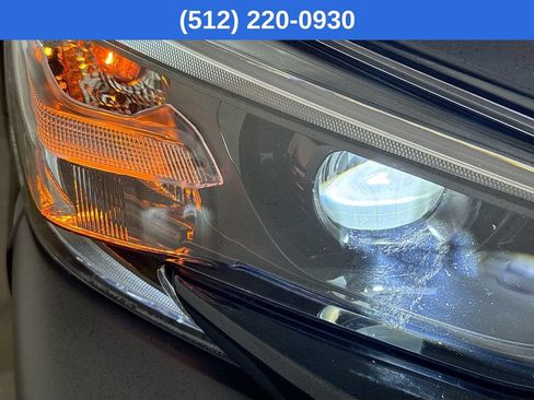 Used 2025 Subaru Outback Premium AWD/4WD image 37