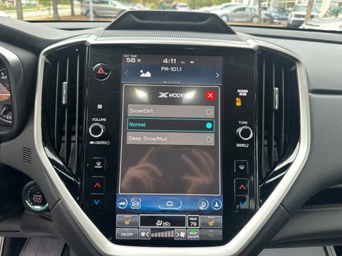 Used 2023 Subaru Ascent Limited image 41