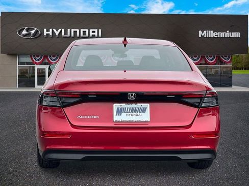 Used 2023 Honda Accord EX image 6