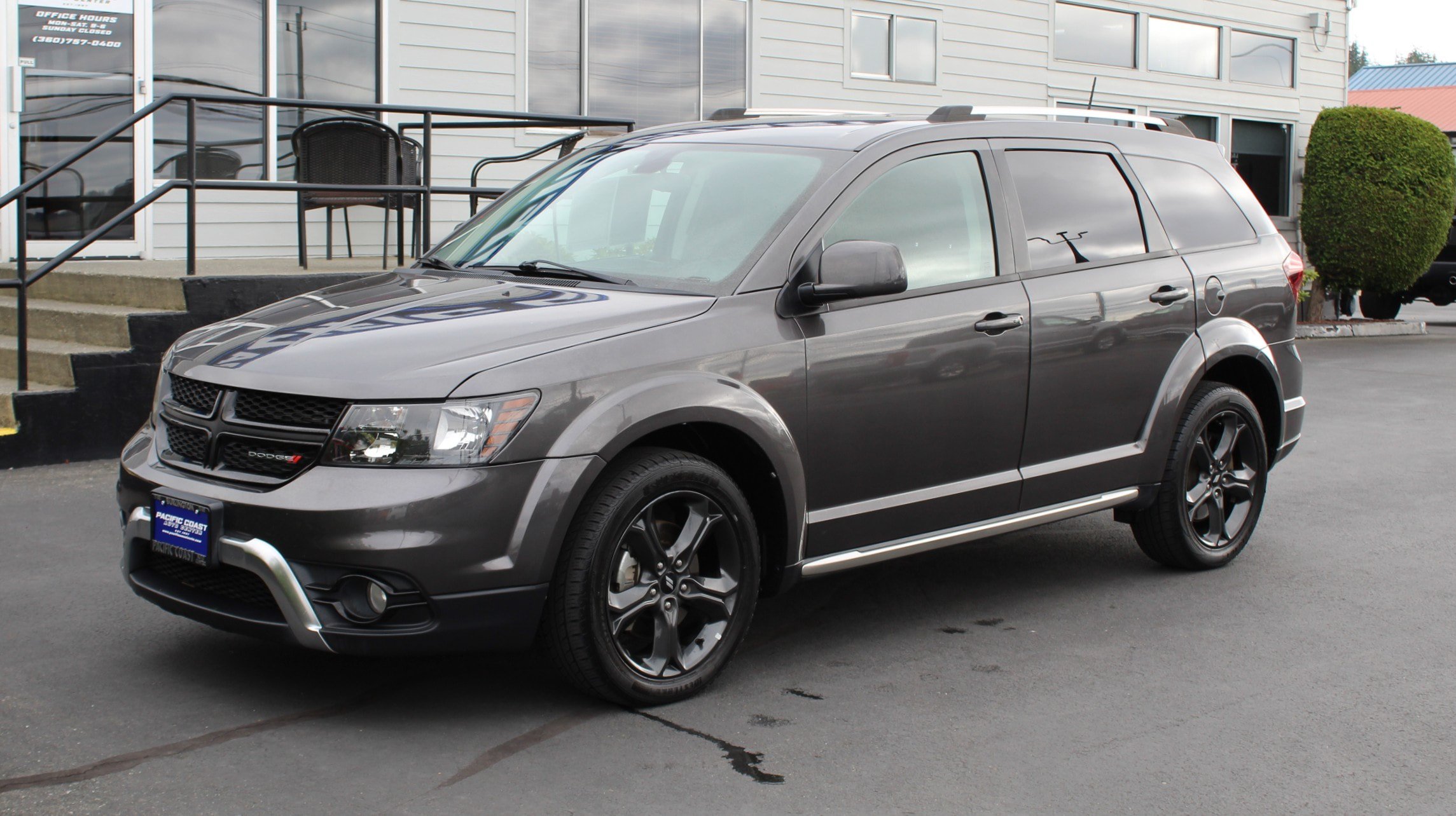 Used 2018 Dodge Journey Crossroad AWD/4WD image 2
