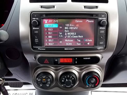 Used 2013 Scion xD FWD image 19