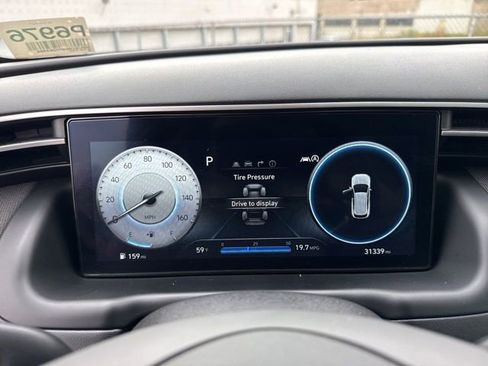 Certified 2023 Hyundai Tucson Limited image 9