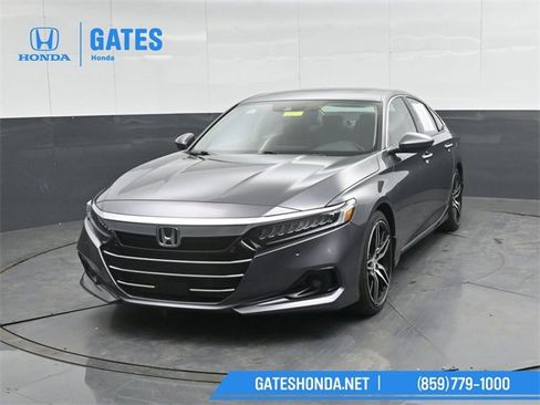 Used 2022 Honda Accord Touring image 6