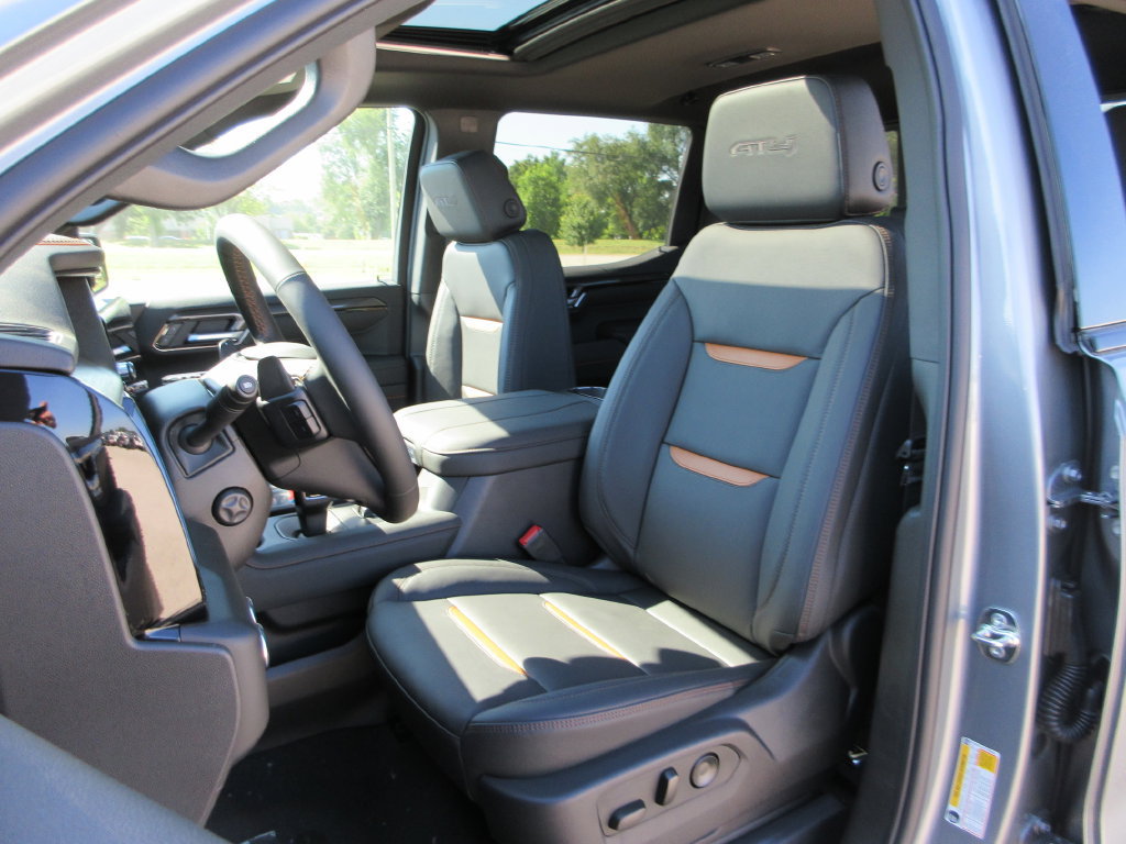 New 2026 GMC Sierra 1500 AT4 w/ AT4 Premium Package AWD/4WD image 14