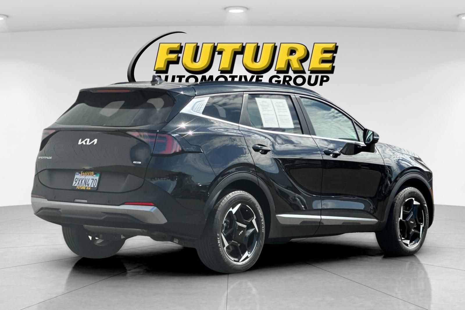 Certified 2026 Kia Sportage EX w/ EX Panoramic Sunroof Package AWD/4WD image 4