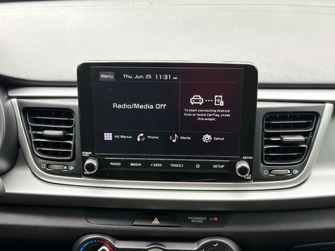 Used 2023 Kia Rio LX FWD image 4