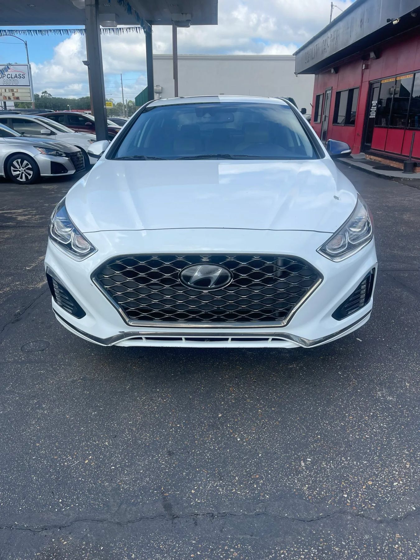 Used 2019 Hyundai Sonata Limited FWD image 2
