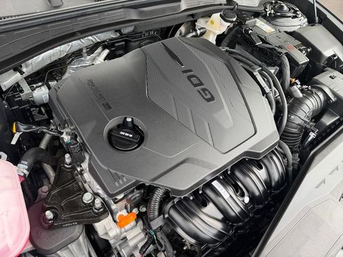 Certified 2025 Hyundai Sonata SE FWD image 30