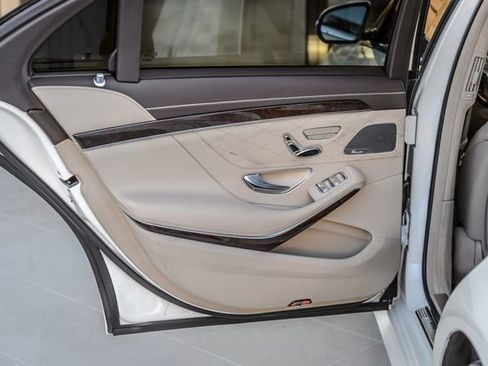 Used 2018 Mercedes-Benz S 560 Sedan image 50