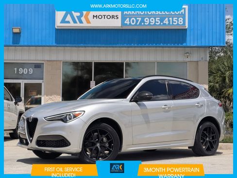 Used 2021 Alfa Romeo Stelvio Sprint w/ Nero Edizione RWD image 1