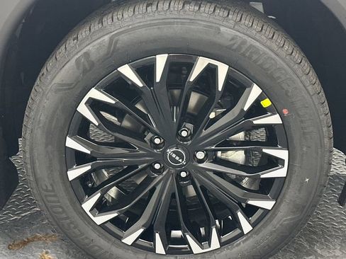 New 2026 Nissan Rogue Dark Armor AWD/4WD image 17