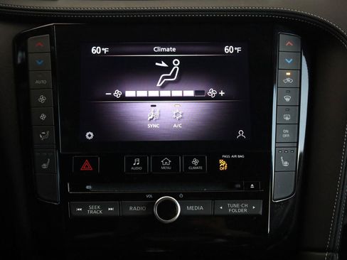 Used 2023 INFINITI QX55 Luxe w/ Cargo Package AWD/4WD image 39