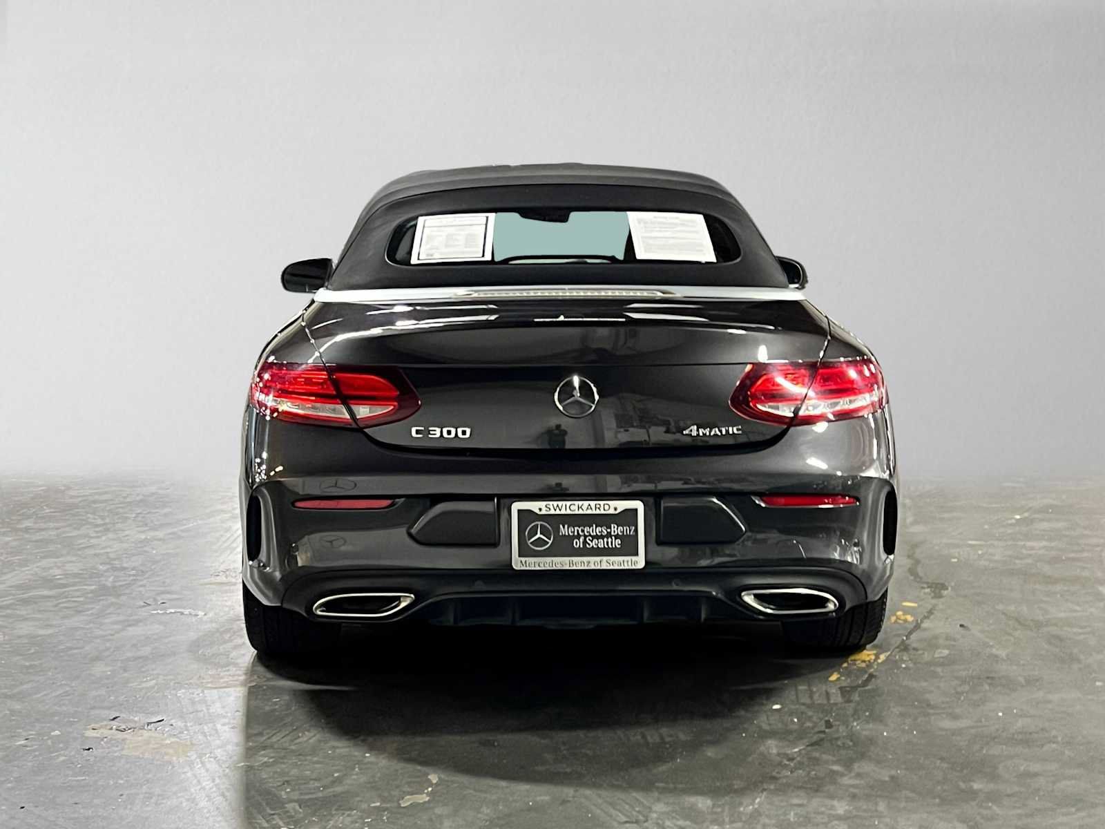Used 2023 Mercedes-Benz C 300 4MATIC Cabriolet image 4