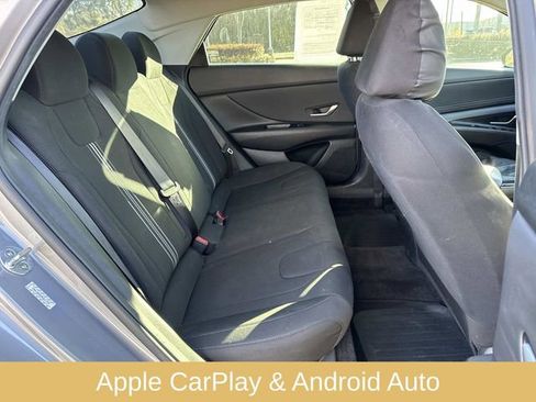 Used 2021 Hyundai Elantra SEL w/ Convenience Package image 13