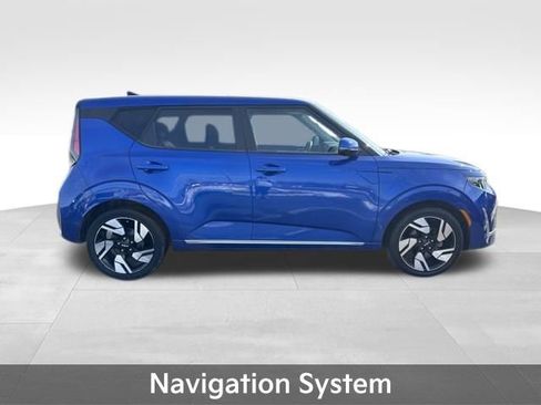 Used 2023 Kia Soul GT-Line image 7