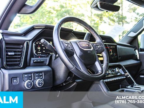 Used 2025 GMC Sierra 2500 AT4 w/ AT4 Premium Plus Package AWD/4WD image 22