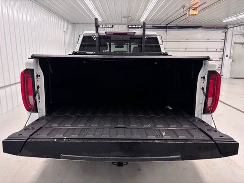Used 2023 GMC Sierra 1500 SLT w/ SLT Convenience Package AWD/4WD image 5
